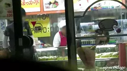 دسته بندی و انجمنکیر توکوس چوچوله بازبان و دهان, جوانان